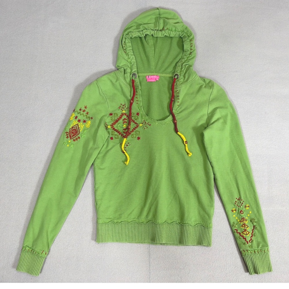 BCBGIRLS Lime Green Embroidered Boho Hoodie Girls Small 100% Cotton Sweatshirt